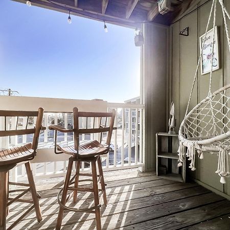Cozy Beach Condo Sleeps 6 Pool Каролина-бич Экстерьер фото